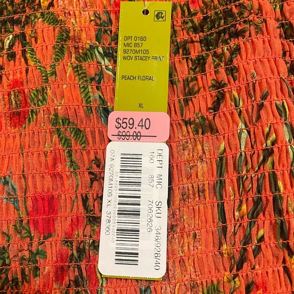 Gianni Bini Smocked Wov Stacy Print Floral Tank Top In Peach Floral Size Xl NWT - Picture 5 of 7